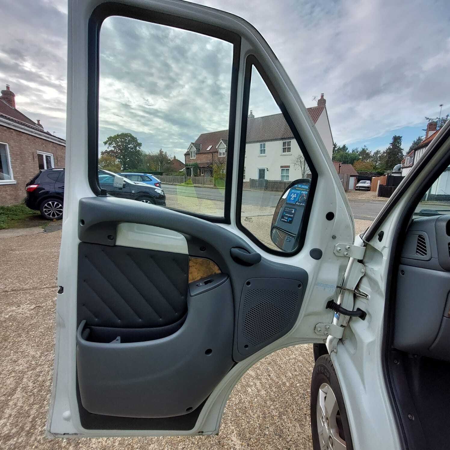 Auto Cruise Starburst 2 berth Motorhome