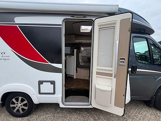 Burstner Nexxo T690 3 Berth 4 Belted Motorhome