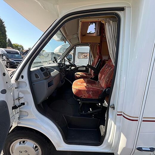 Elddis Sunseeker 100 4 Berth 4 Belted Motorhome