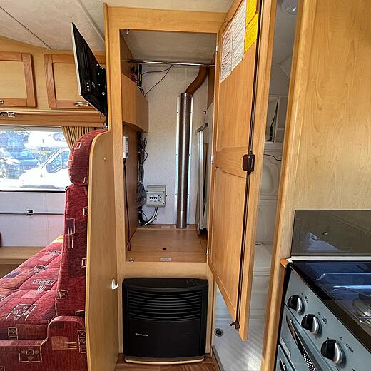 Elddis Sunseeker 100 4 Berth 4 Belted Motorhome