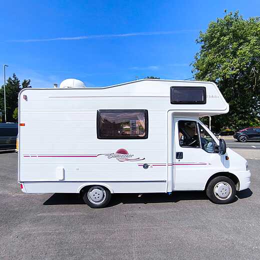 Elddis Sunseeker 100 4 Berth 4 Belted Motorhome