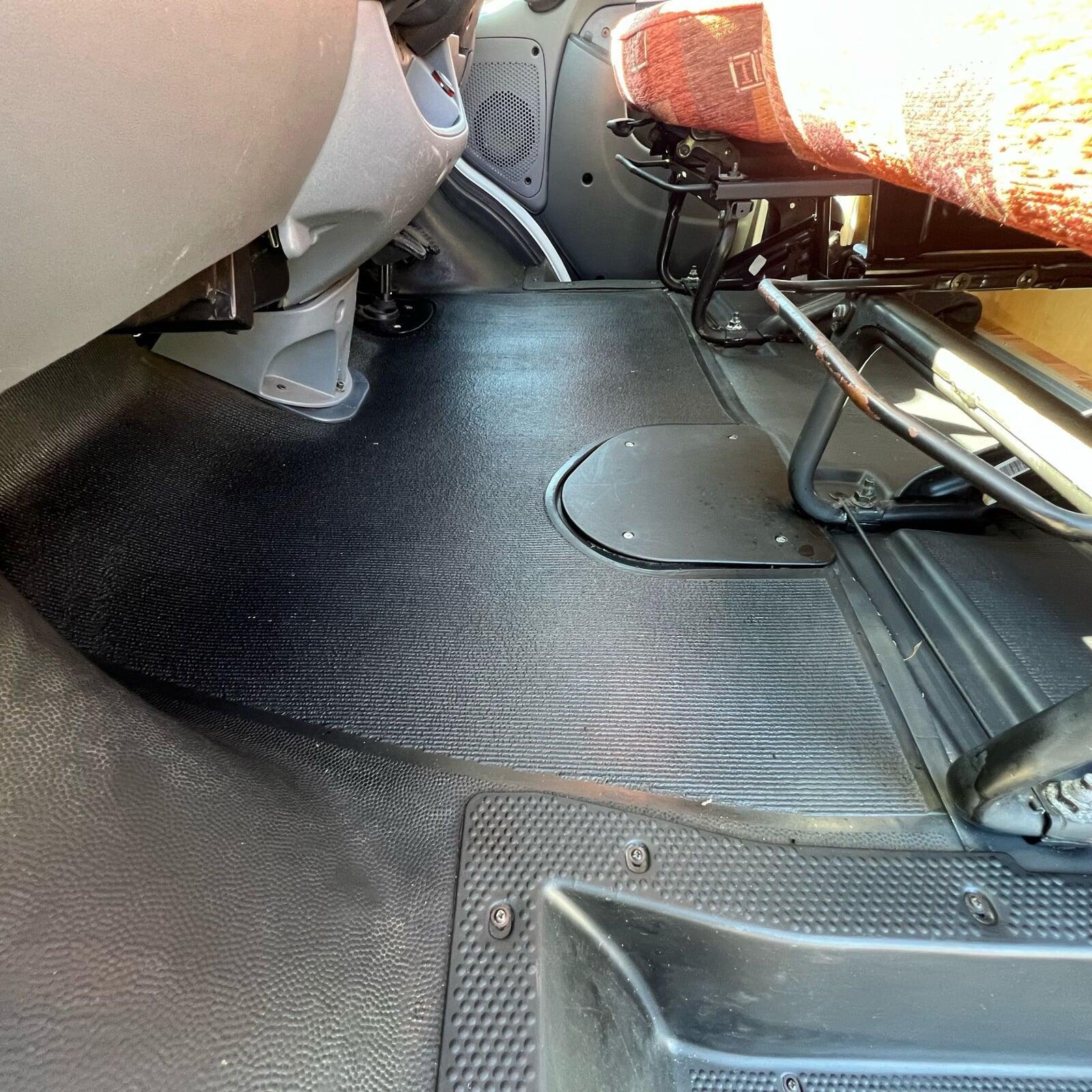 Elddis Sunseeker 100 4 Berth 4 Belted Motorhome