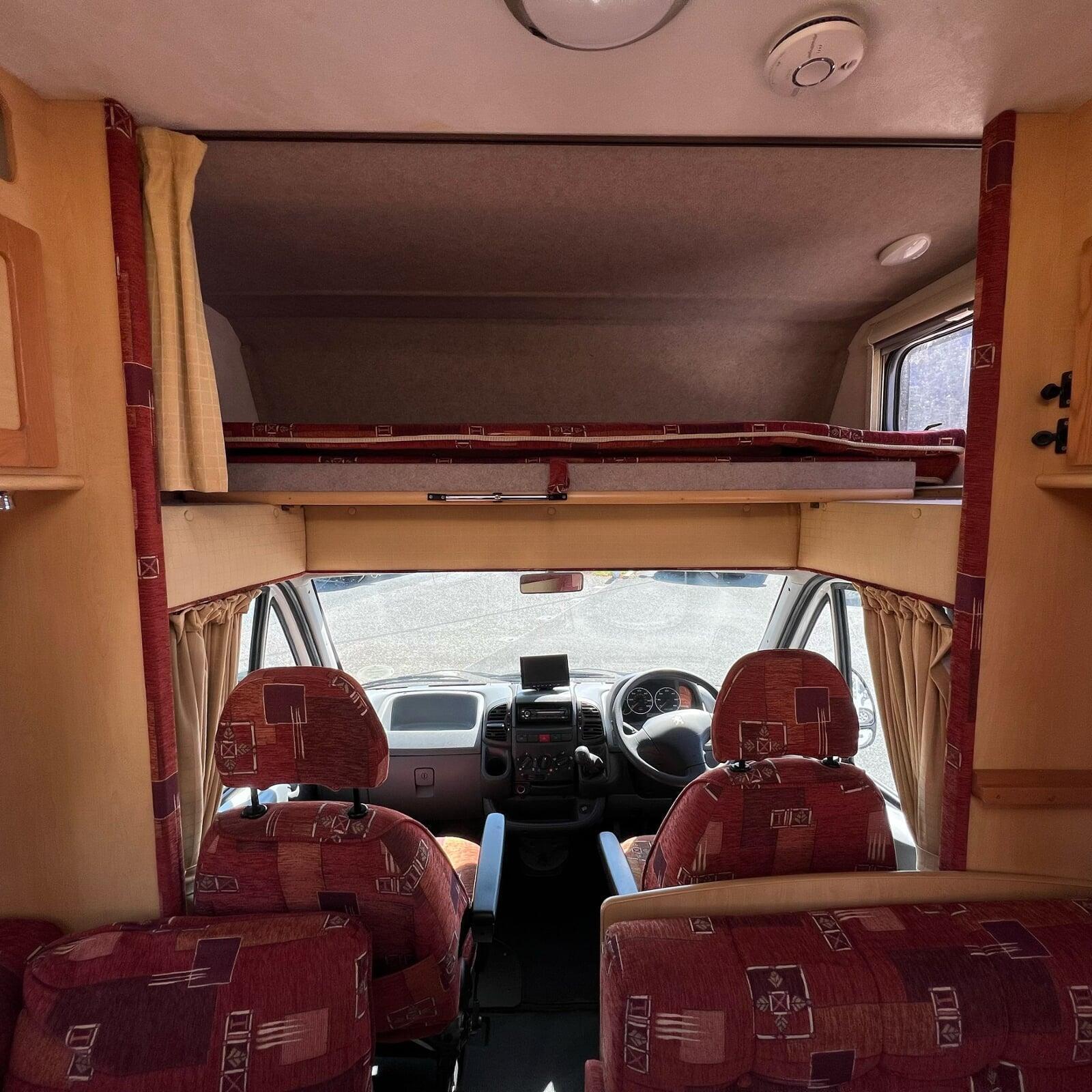 Elddis Sunseeker 100 4 Berth 4 Belted Motorhome