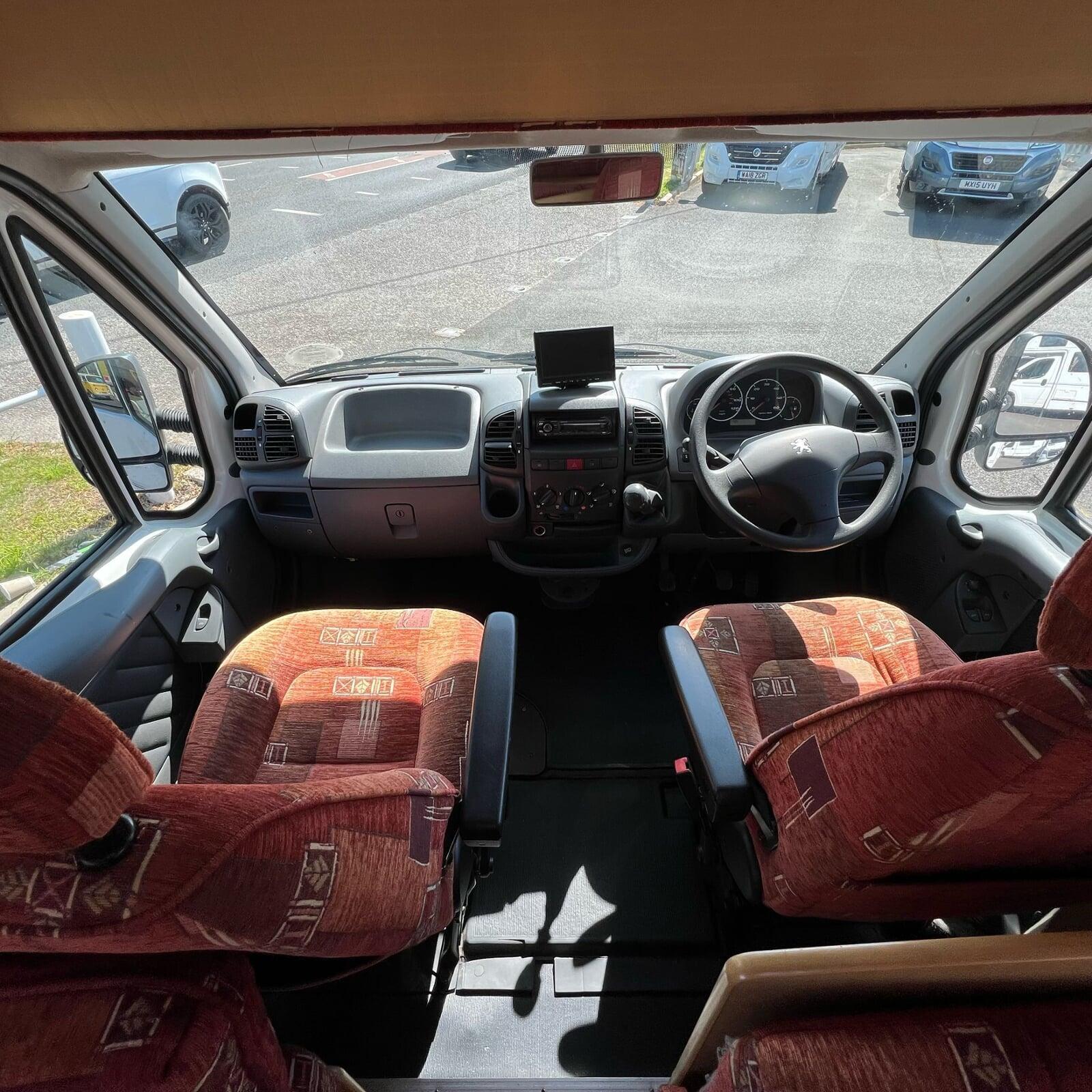 Elddis Sunseeker 100 4 Berth 4 Belted Motorhome