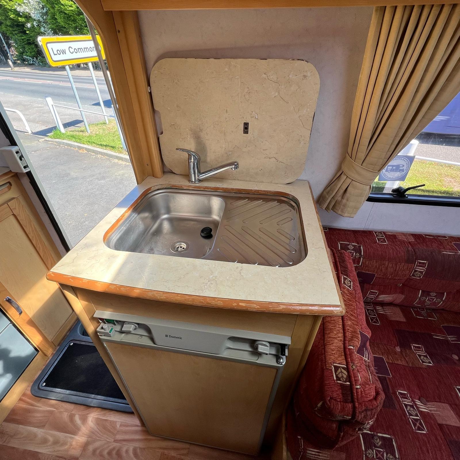 Elddis Sunseeker 100 4 Berth 4 Belted Motorhome