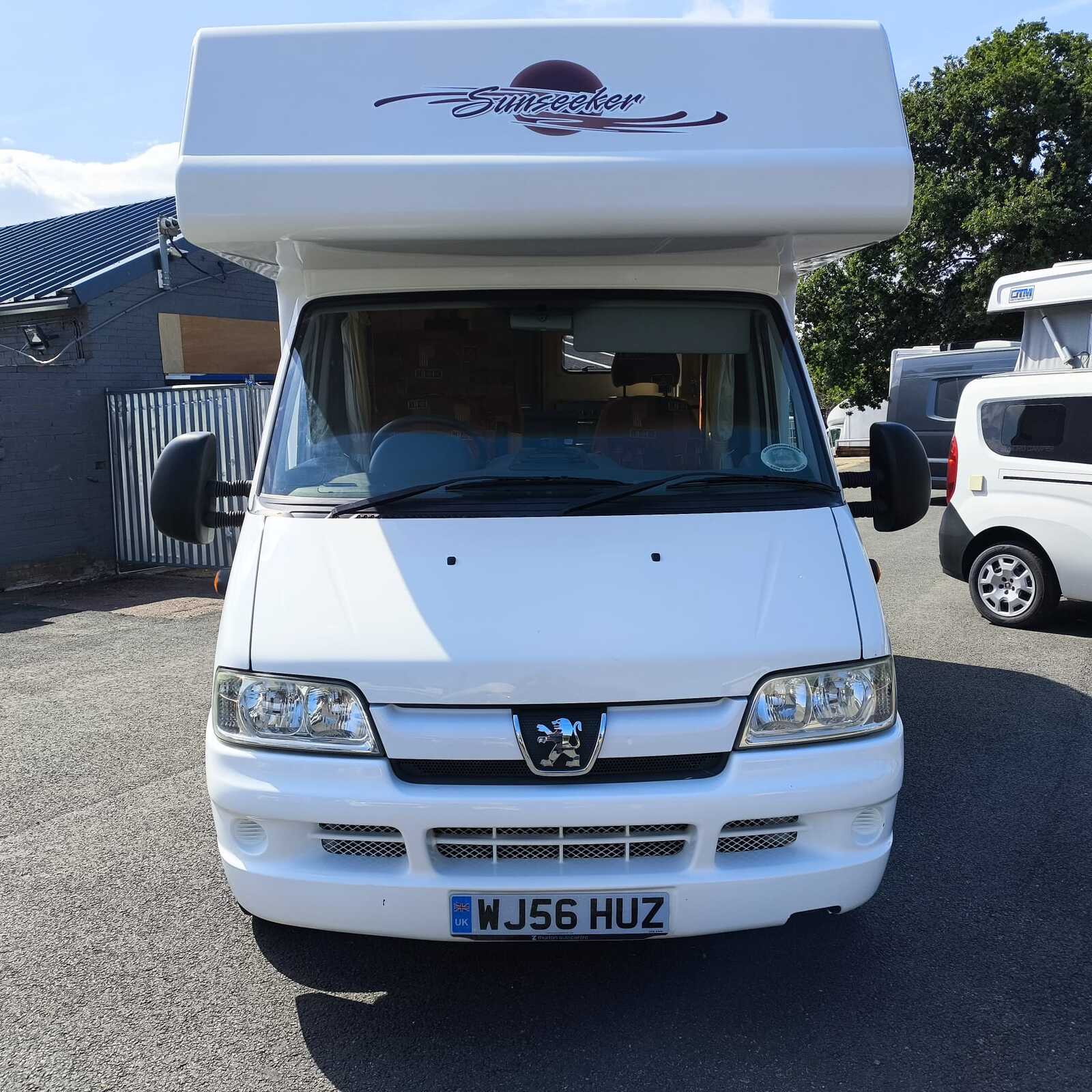 Elddis Sunseeker 100 4 Berth 4 Belted Motorhome