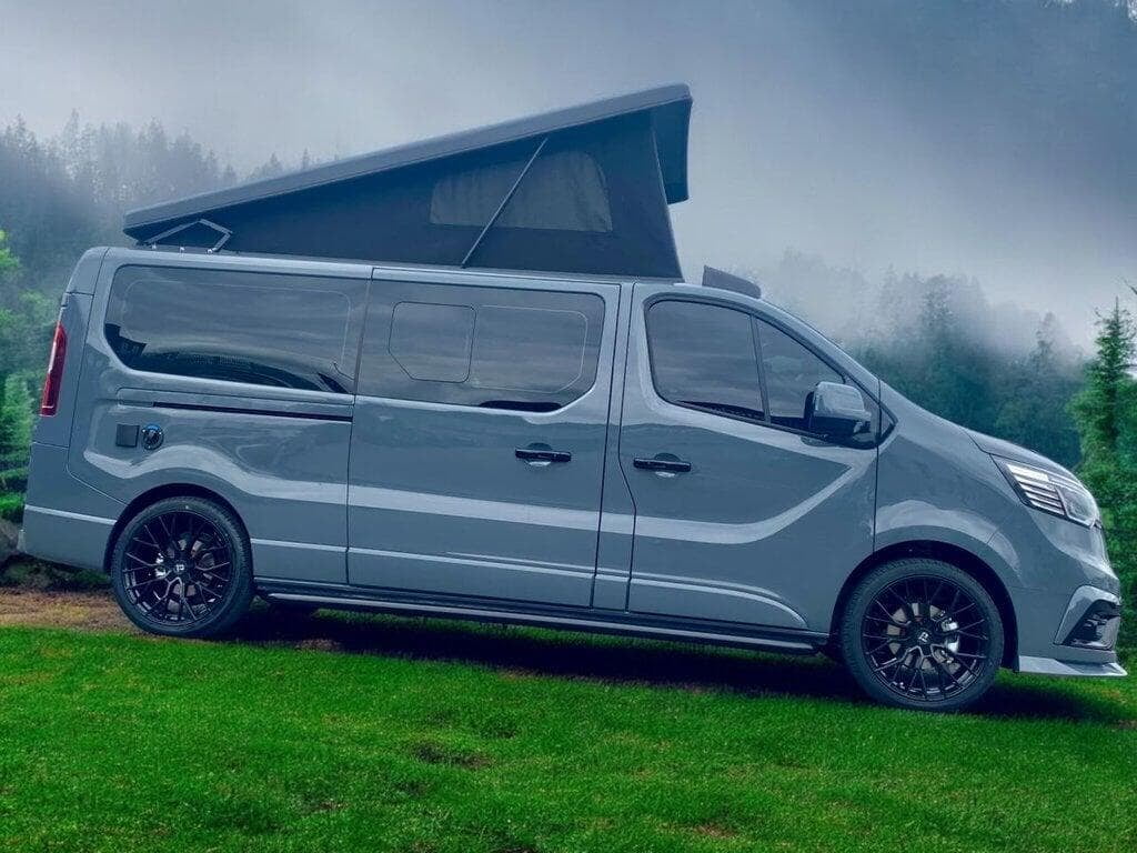 Renault Trafic Crusader LWB Sport Campervan