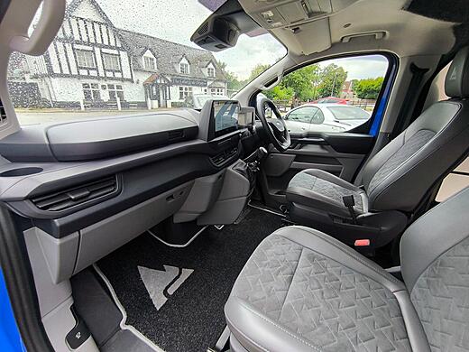 SVO Ultramarine Transit Custom Escape Apex Campervan