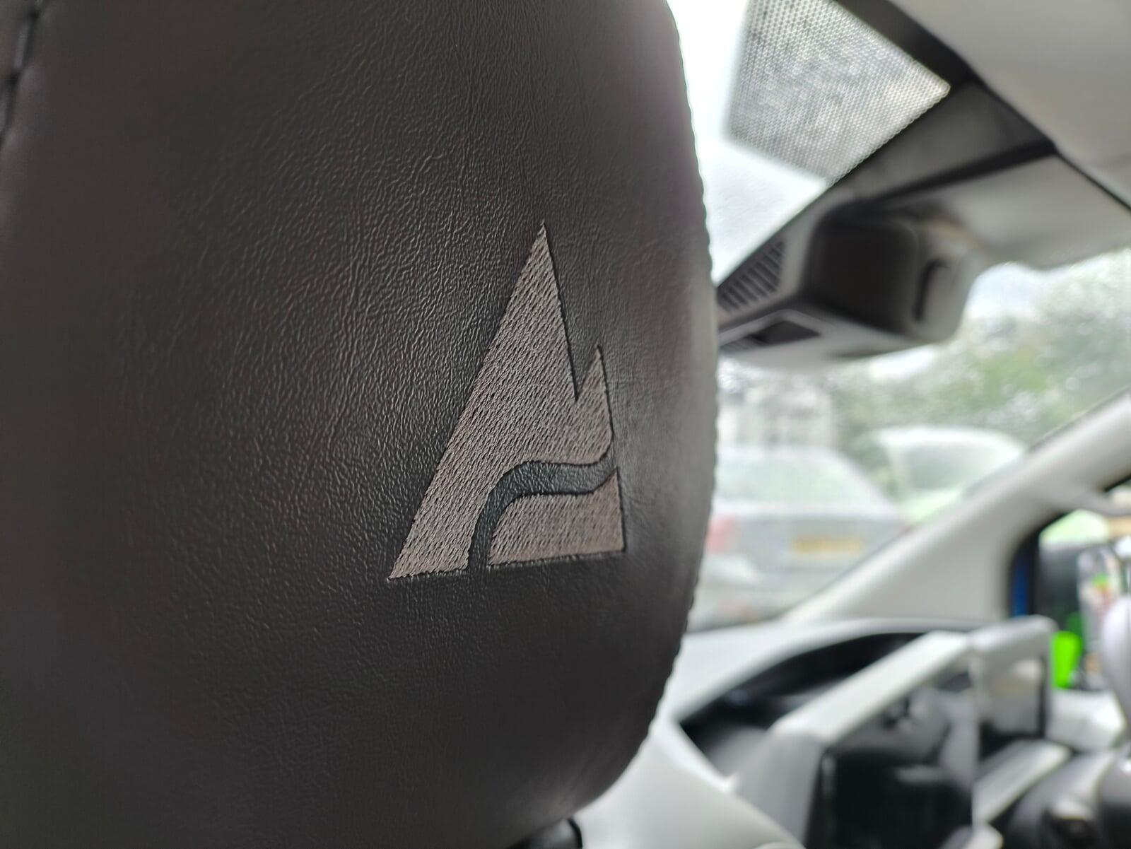 SVO Ultramarine Transit Custom Escape Apex Campervan