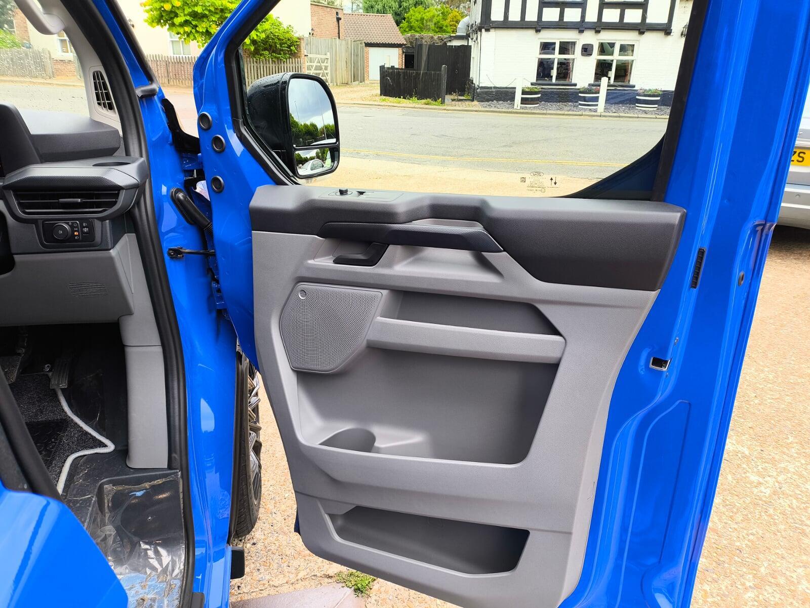 SVO Ultramarine Transit Custom Escape Apex Campervan