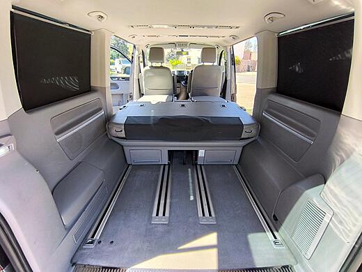 2014 Volkswagen T5 Caravelle  BiTDI 180 BMT Executive Automatic DSG