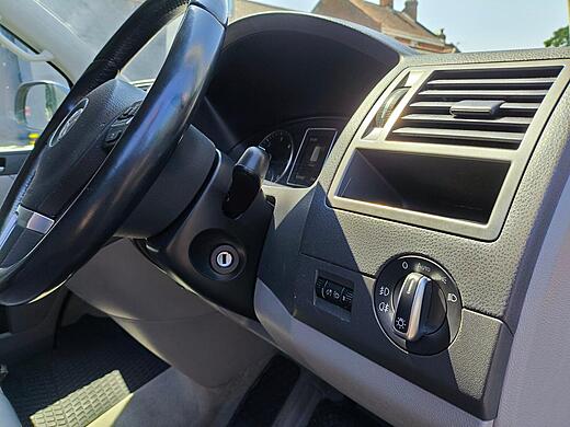 2014 Volkswagen T5 Caravelle  BiTDI 180 BMT Executive Automatic DSG