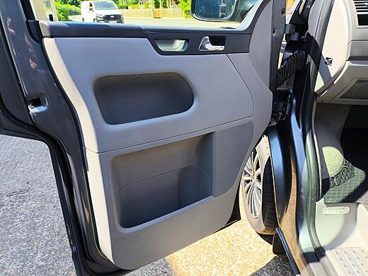 2014 Volkswagen T5 Caravelle  BiTDI 180 BMT Executive Automatic DSG
