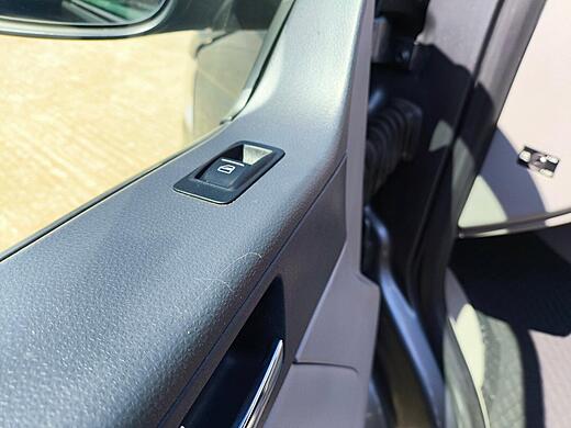 2014 Volkswagen T5 Caravelle  BiTDI 180 BMT Executive Automatic DSG