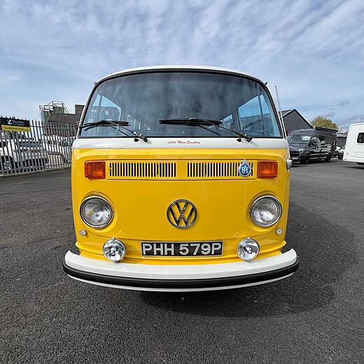 VW T2 Transporter Classic Bay Window 8 Seat Mini Bus