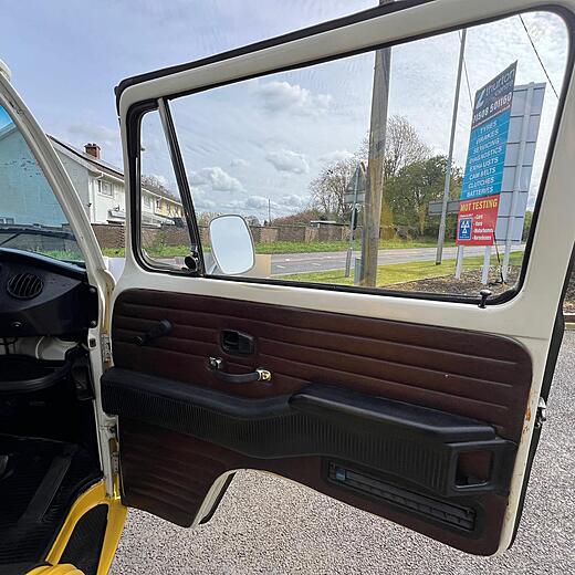 VW T2 Transporter Classic Bay Window 8 Seat Mini Bus