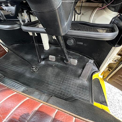 VW T2 Transporter Classic Bay Window 8 Seat Mini Bus