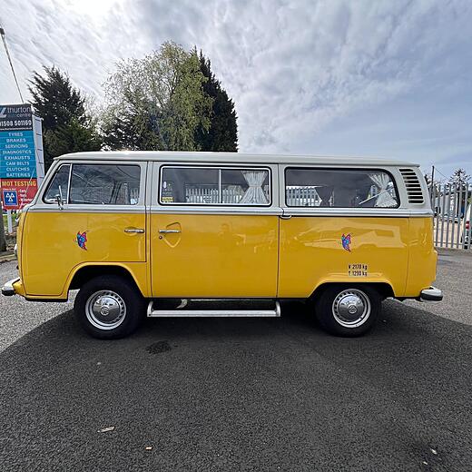 VW T2 Transporter Classic Bay Window 8 Seat Mini Bus
