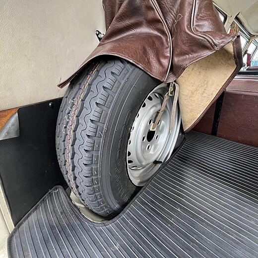VW T2 Transporter Classic Bay Window 8 Seat Mini Bus